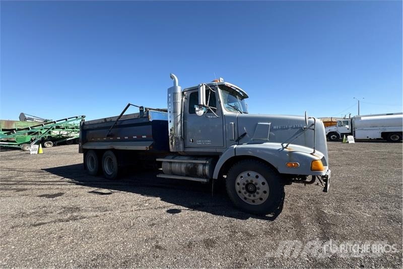 Western Star 5964SS 6x4 T/A Dump Truck Pašizgāzējs
