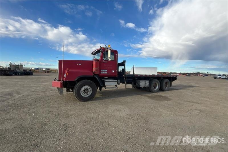 Western Star 6900 6x4 Flatbed Truck Plošinové nákladné automobily/nákladné automobily so sklápacími bočnicami