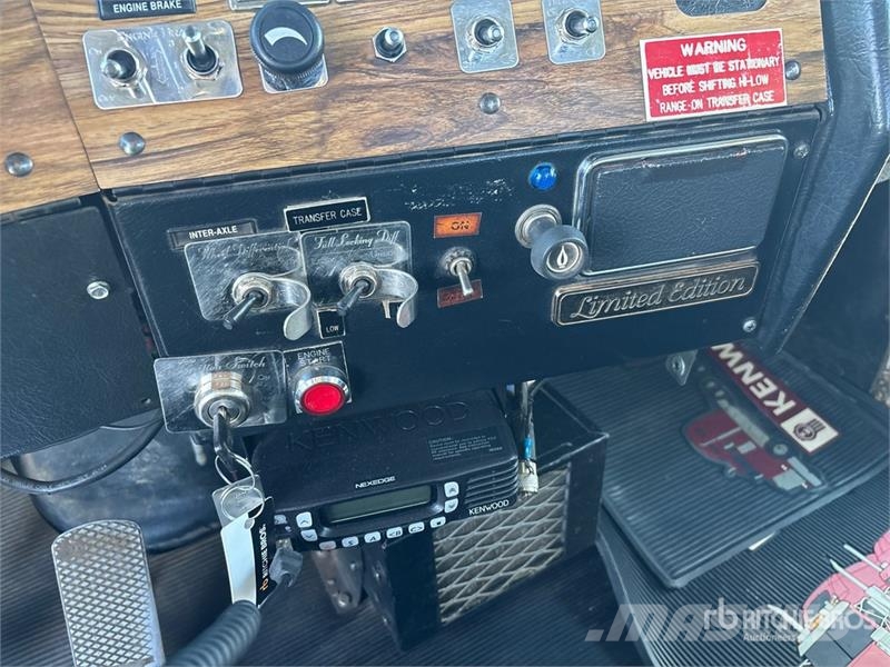 Western Star 6900XD Ciężarówki typu Platforma / Skrzynia