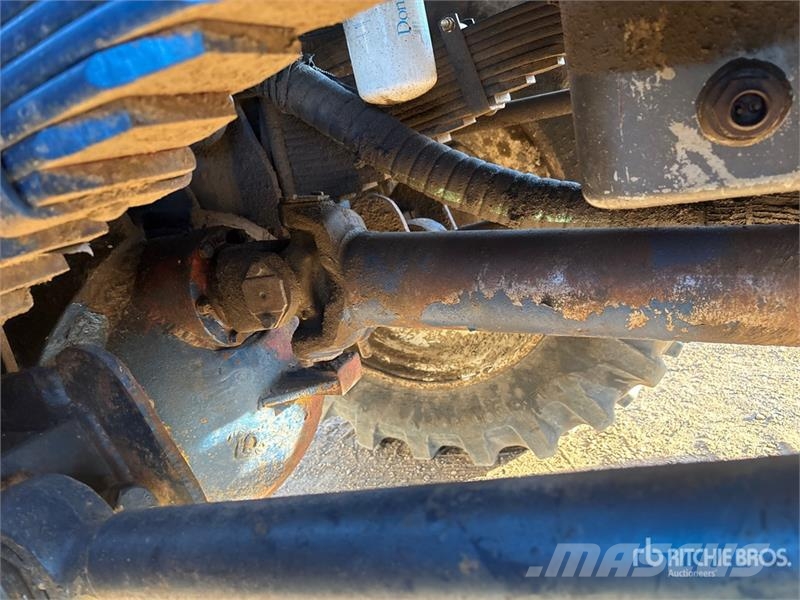Western Star 6900XD Ciężarówki typu Platforma / Skrzynia