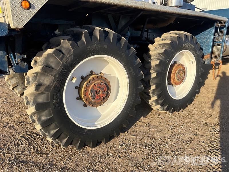 Western Star 6900XD Ciężarówki typu Platforma / Skrzynia