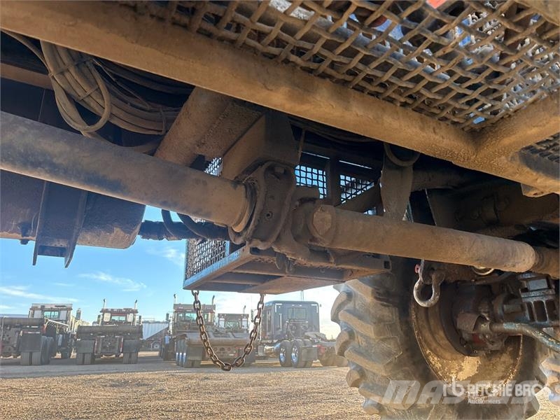 Western Star 6964S 8x8 Twin-Steer Floater Bed Truck Kamioni sa otvorenim sandukom