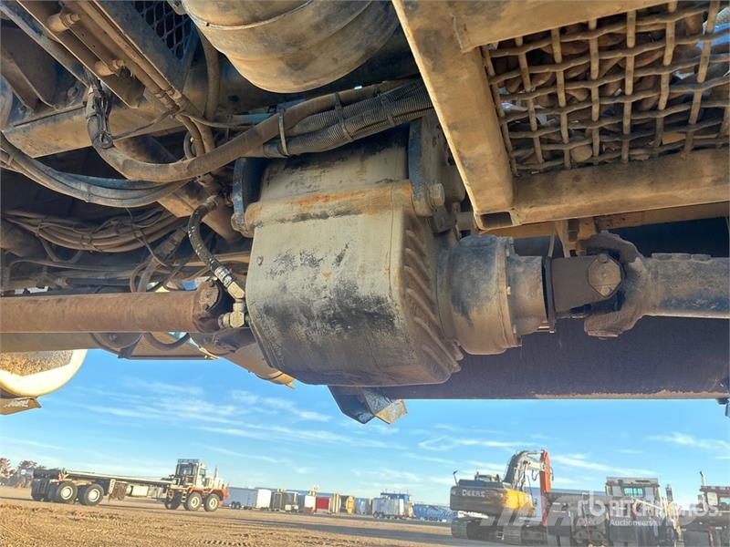 Western Star 6964S 8x8 Twin-Steer Floater Bed Truck Kamioni sa otvorenim sandukom