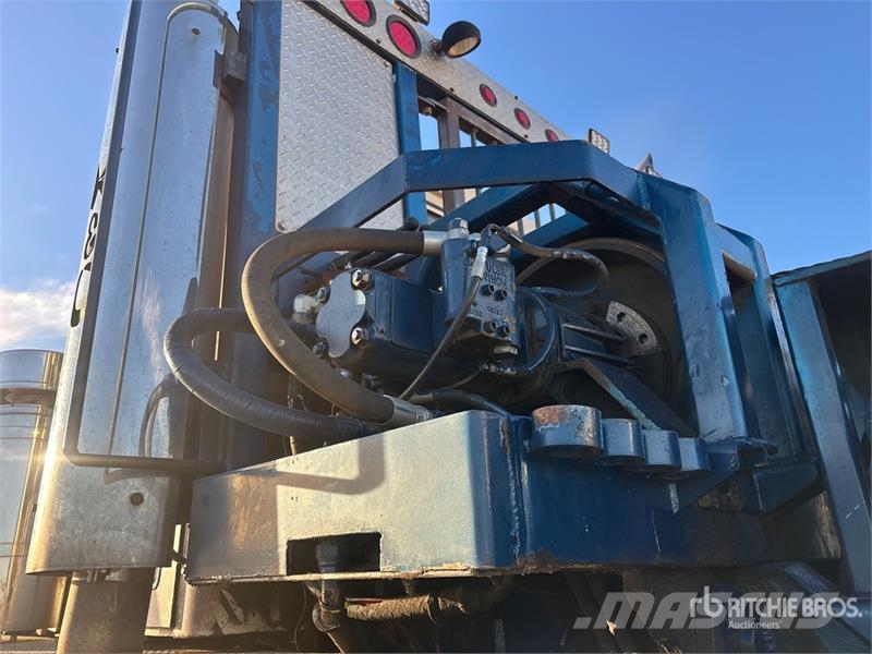 Western Star 6964S 8x8 Twin-Steer Floater Bed Truck Kamioni sa otvorenim sandukom