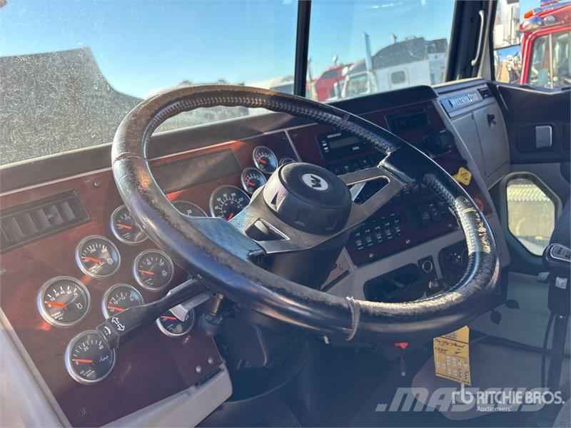 Western Star 800 DU 23 ton Straight Boom on Western Star 4900SA Autogru