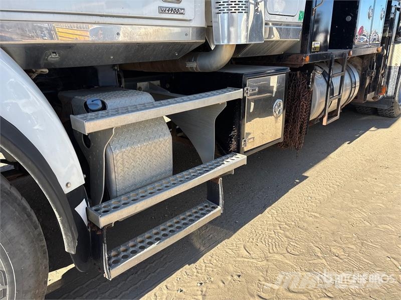 Western Star 800 DU 23 ton Straight Boom on Western Star 4900SA Autogru