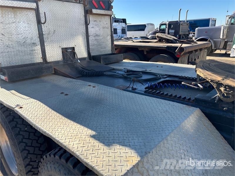 Western Star 800 DU 23 ton Straight Boom on Western Star 4900SA Autogru