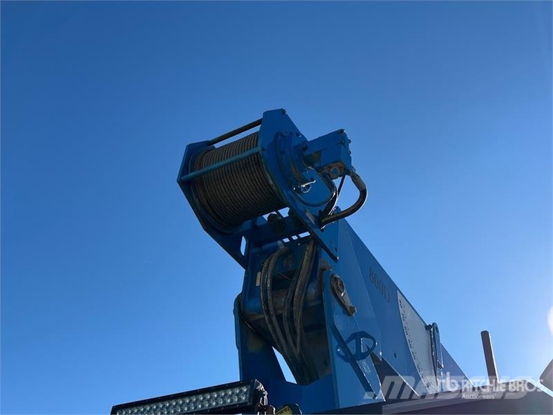 Western Star 800 DU 23 ton Straight Boom on Western Star 4900SA Autogru