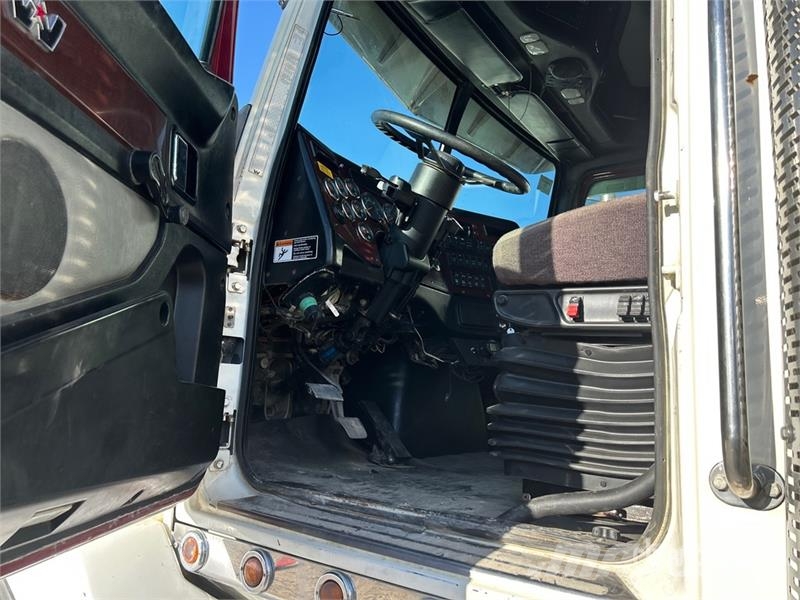 Western Star 8x6 Sleeper Tri/A Dump Truck 덤프 트럭