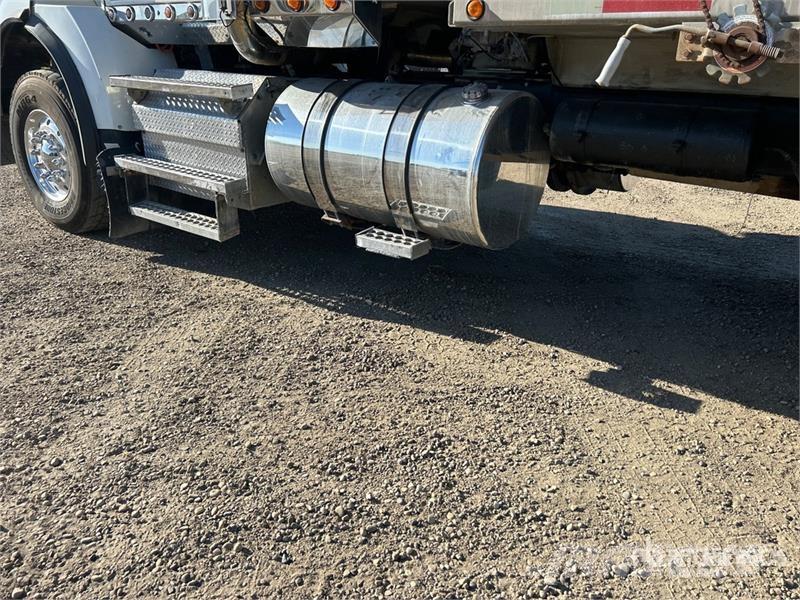Western Star 8x6 Sleeper Tri/A Dump Truck 덤프 트럭