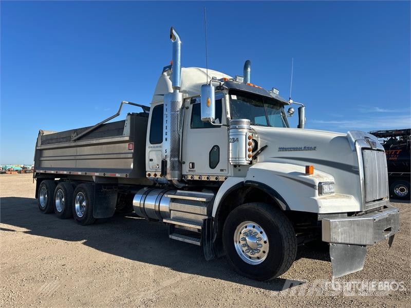 Western Star 8x6 Sleeper Tri/A Dump Truck 덤프 트럭