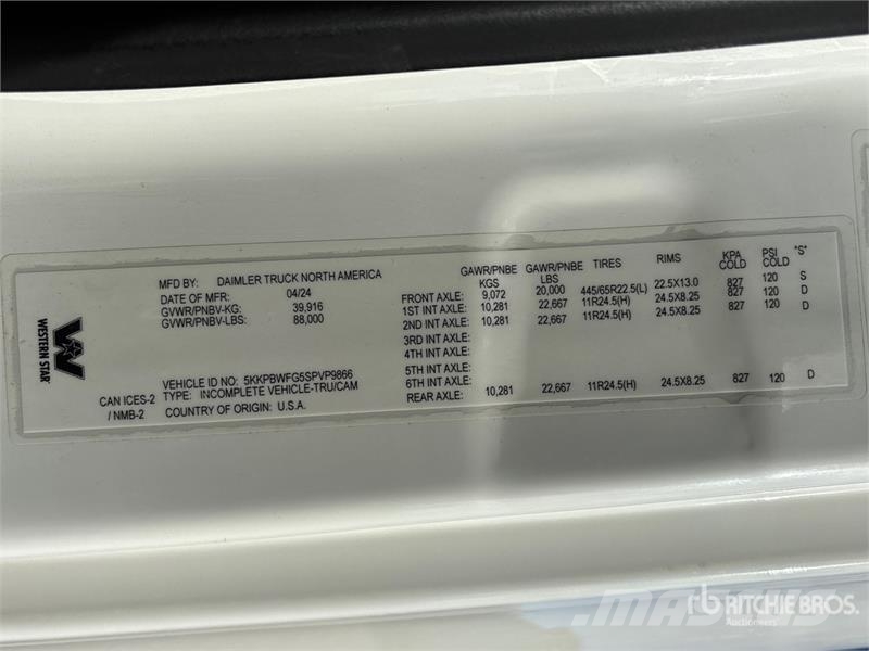 Western Star Custom Vac Services on  Western Star 49X 8x6 Sleep Camion aspirateur, Hydrocureur