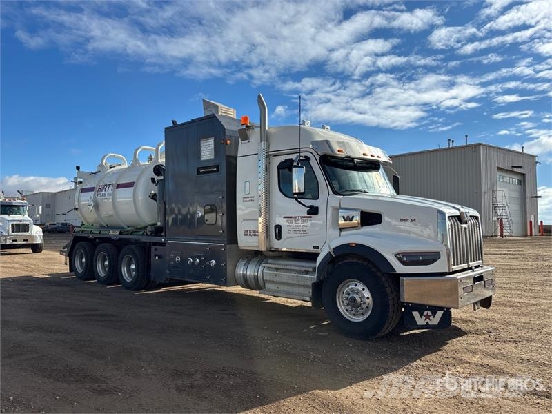 Western Star Custom Vac Services on  Western Star 49X 8x6 Sleep Camion aspirateur, Hydrocureur