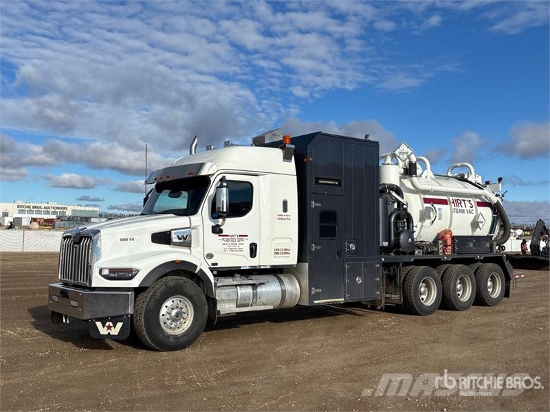 Western Star Custom Vac Services on  Western Star 49X 8x6 Sleep Camion aspirateur, Hydrocureur