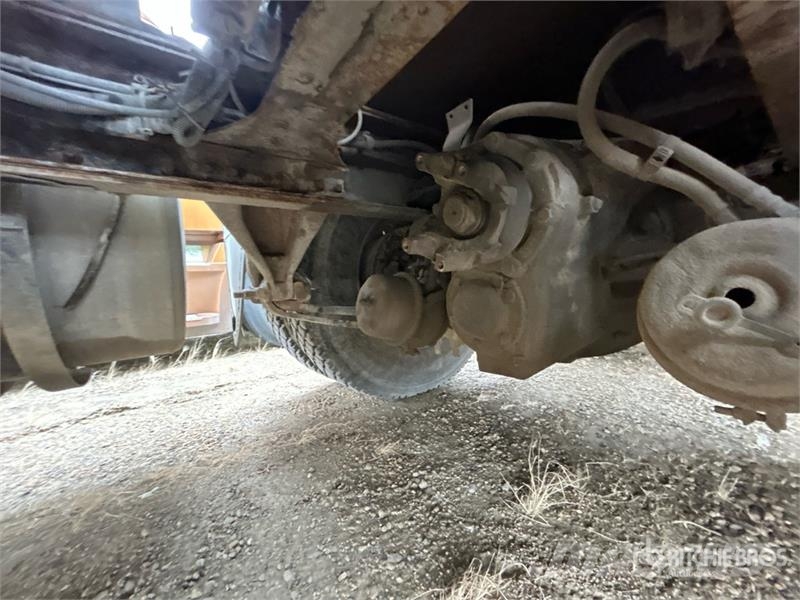 Western Star F4S on Western Star 4900SA 8x6 Vacuum Excavator Tr Vidanjörler