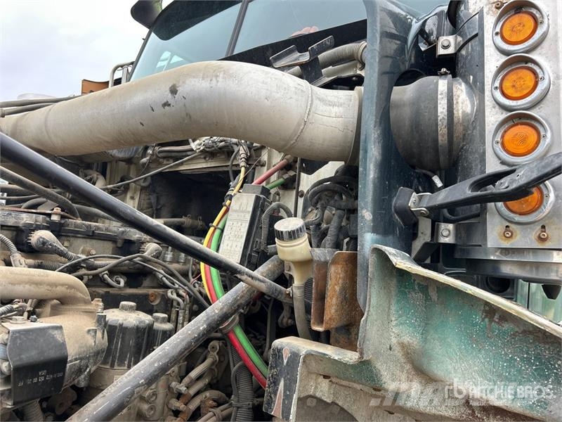 Western Star F4S on Western Star 4900SA 8x6 Vacuum Excavator Tr Vidanjörler