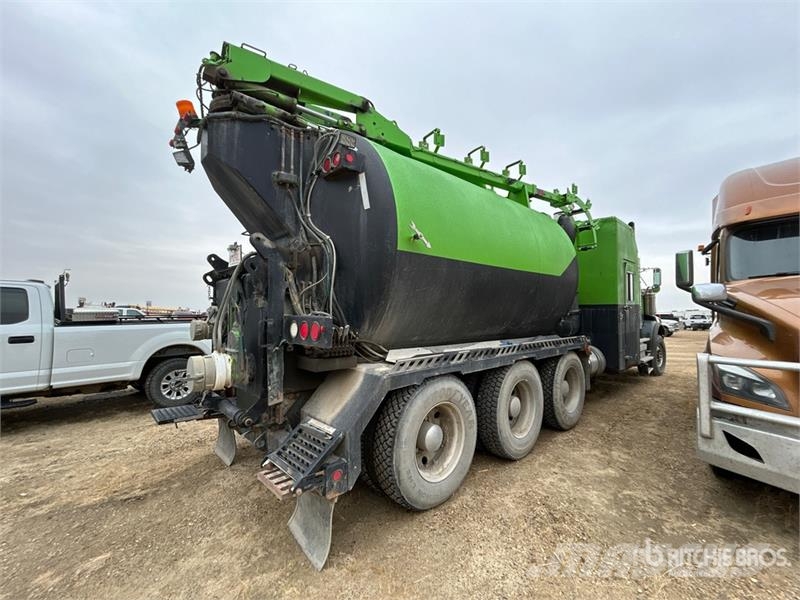 Western Star F4S on Western Star 4900SA 8x6 Vacuum Excavator Tr Vidanjörler