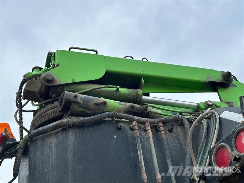 Western Star F4S on Western Star 4900SA 8x6 Vacuum Excavator Tr Vidanjörler