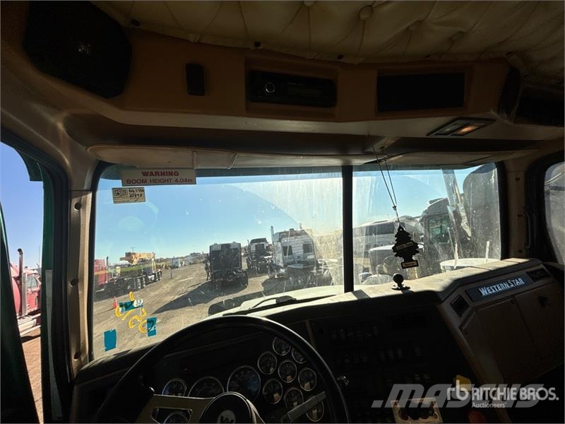 Western Star Hiab XS 435K HiPro 9000 lb on Western Star 4900SB Darus teherautók