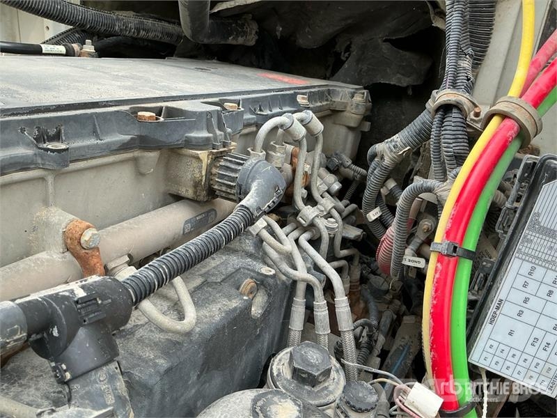 Western Star HXX on Western Star 4900SF 8x6 Vacuum Excavator Tr Slamsugningsbil
