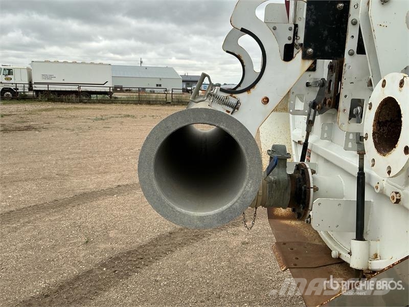 Western Star HXX on Western Star 4900SF 8x6 Vacuum Excavator Tr Slamsugningsbil