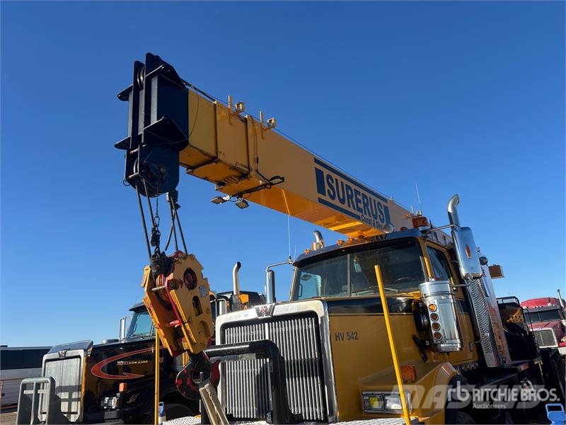 Western Star North West 3577S 35 ton Straight Boom on Western S Smagās mašīnas ar celtni