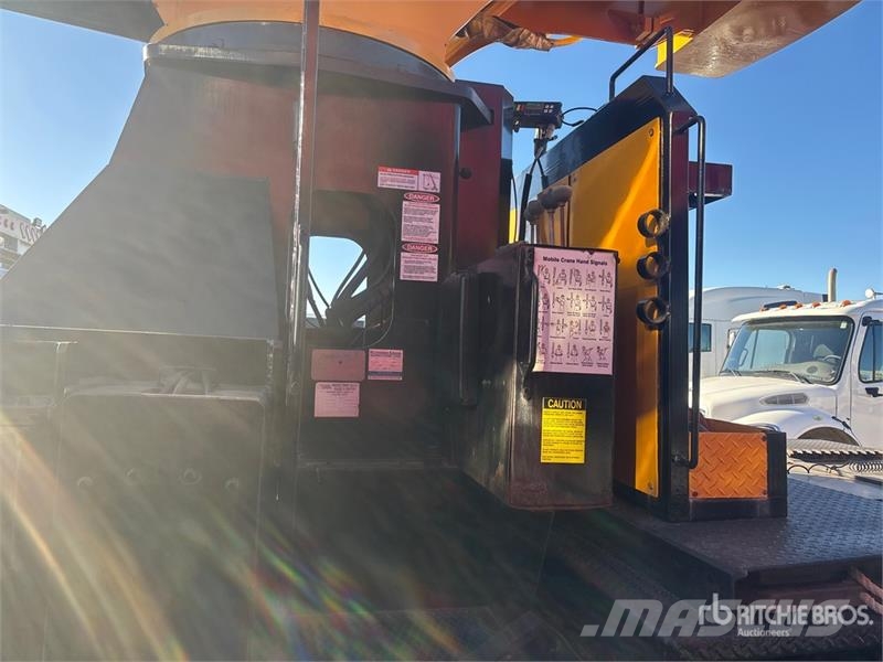 Western Star North West 3577S 35 ton Straight Boom on Western S Smagās mašīnas ar celtni