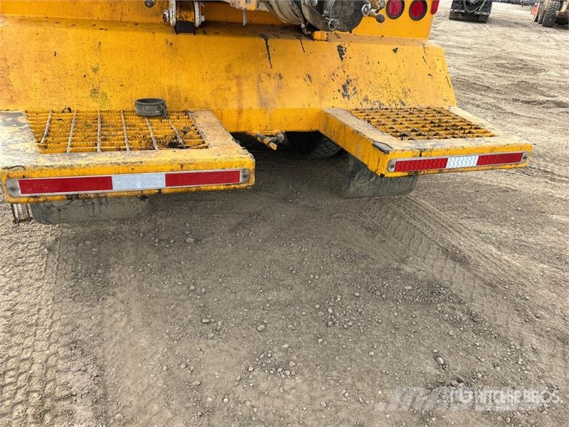 Western Star on  Western Star 4900SA 8x6 Sleeper Combination Wa شاحنات مزدوجة / خلخلة