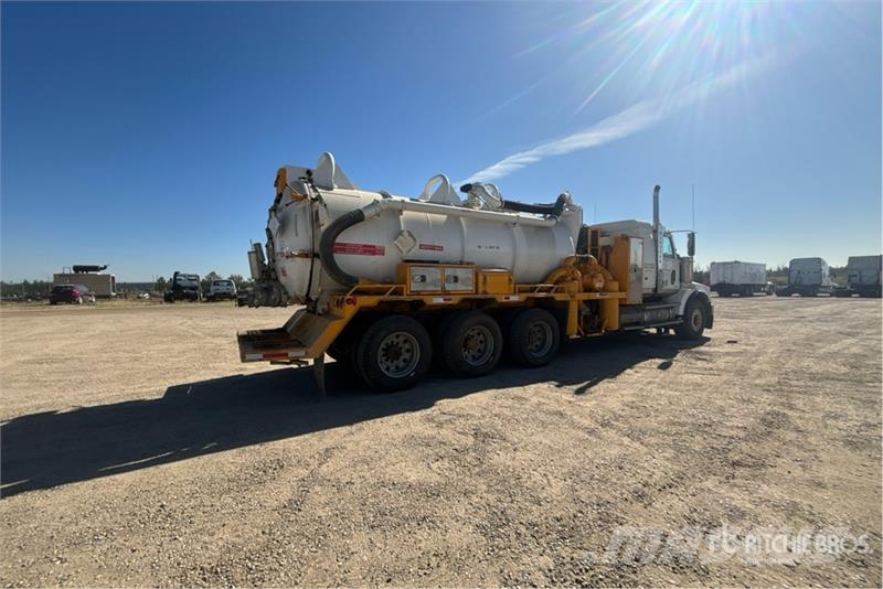 Western Star on  Western Star 4900SA 8x6 Sleeper Combination Wa Kombi vozila/ vakum kamioni