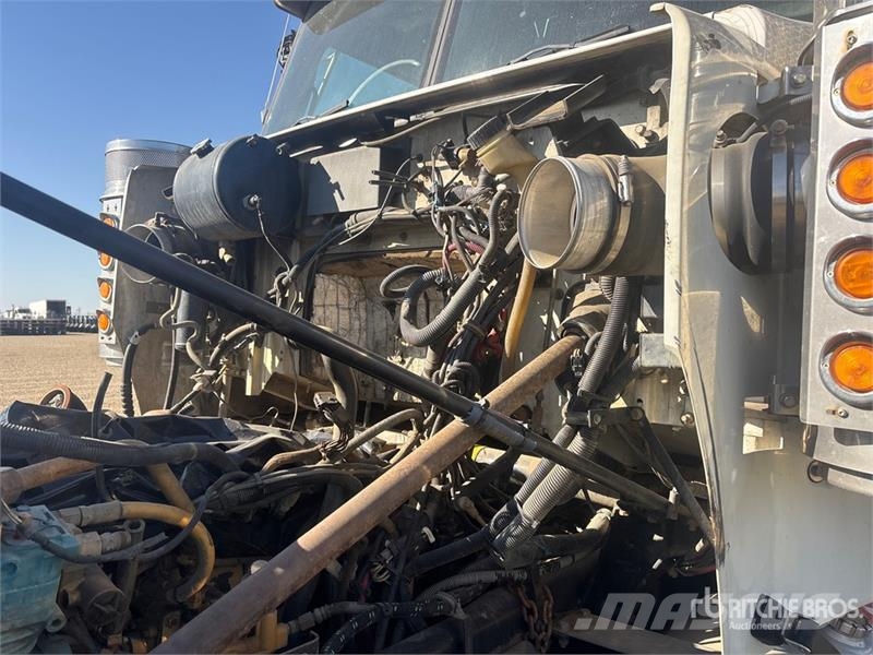 Western Star Rebel on  Western Star 4900 8x6 Vacuum Tanker Truc Kombi vozila/ vakum kamioni