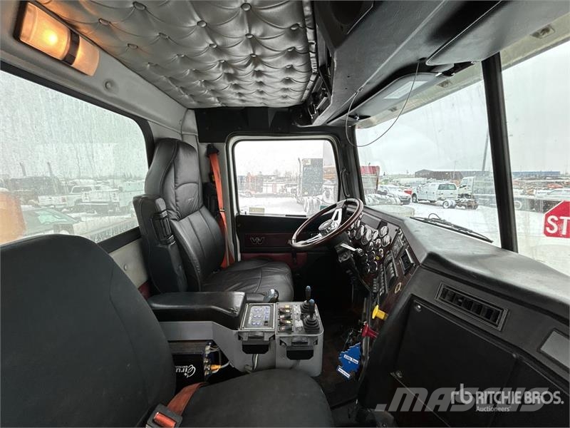 Western Star W4900 6x4 Snow Plow Truck Municipal / general purpose vehicles
