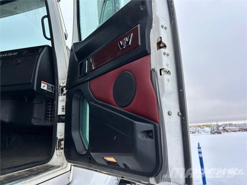Western Star W4900 6x4 Snow Plow Truck Pilsētas atkritumvedēji