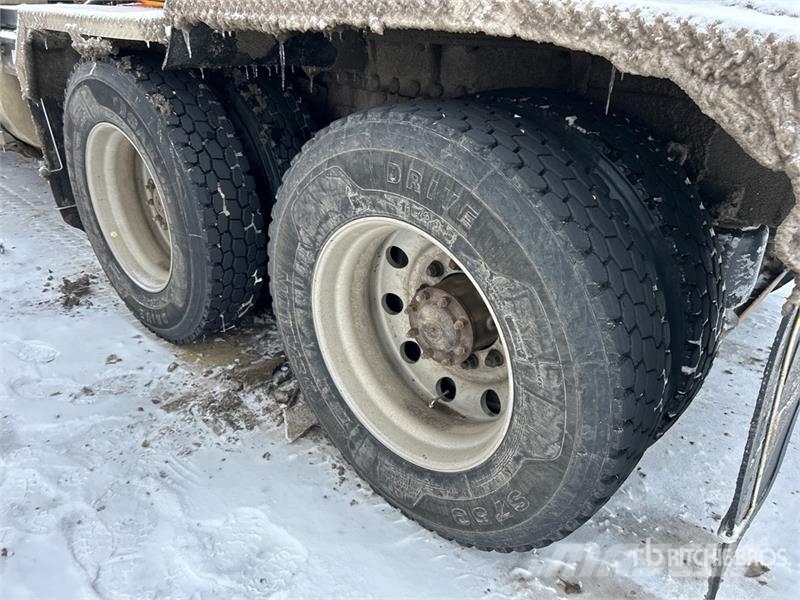 Western Star W4900 6x4 Snow Plow Truck Pilsētas atkritumvedēji