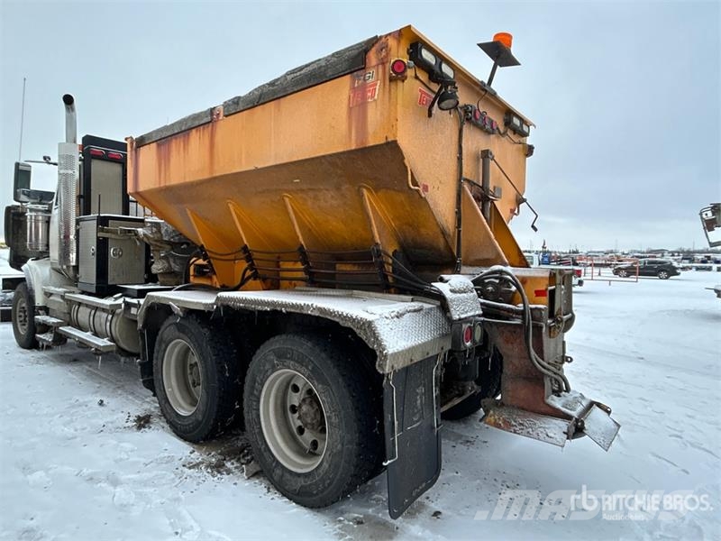 Western Star W4900 6x4 Snow Plow Truck Pilsētas atkritumvedēji