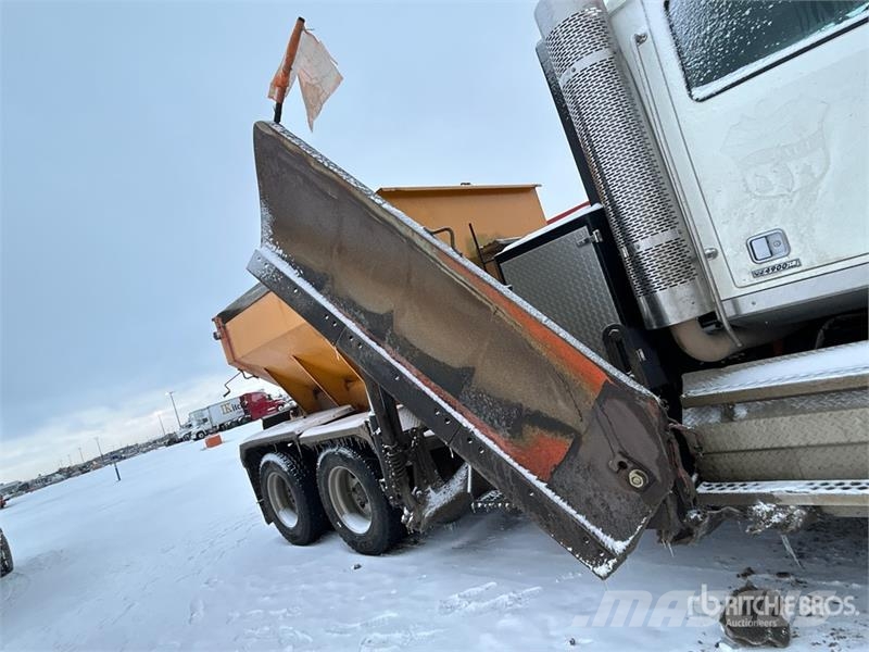 Western Star W4900 6x4 Snow Plow Truck Pilsētas atkritumvedēji