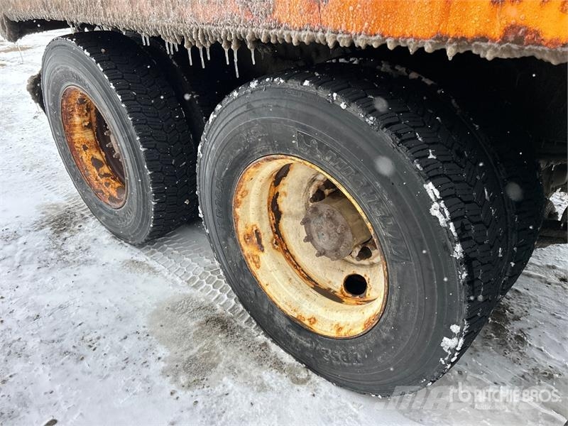 Western Star W4900 6x4 Snow Plow Truck Municipal / general purpose vehicles