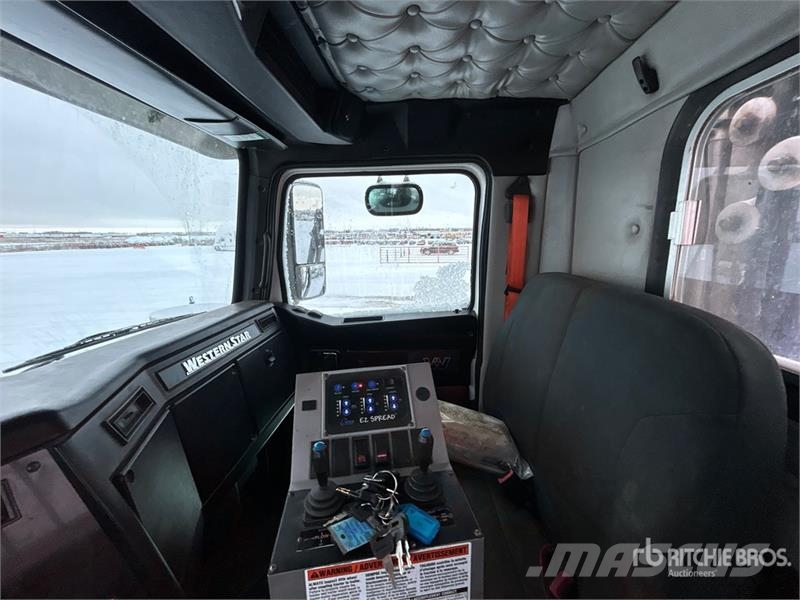 Western Star W4900 6x4 Snow Plow Truck Pilsētas atkritumvedēji
