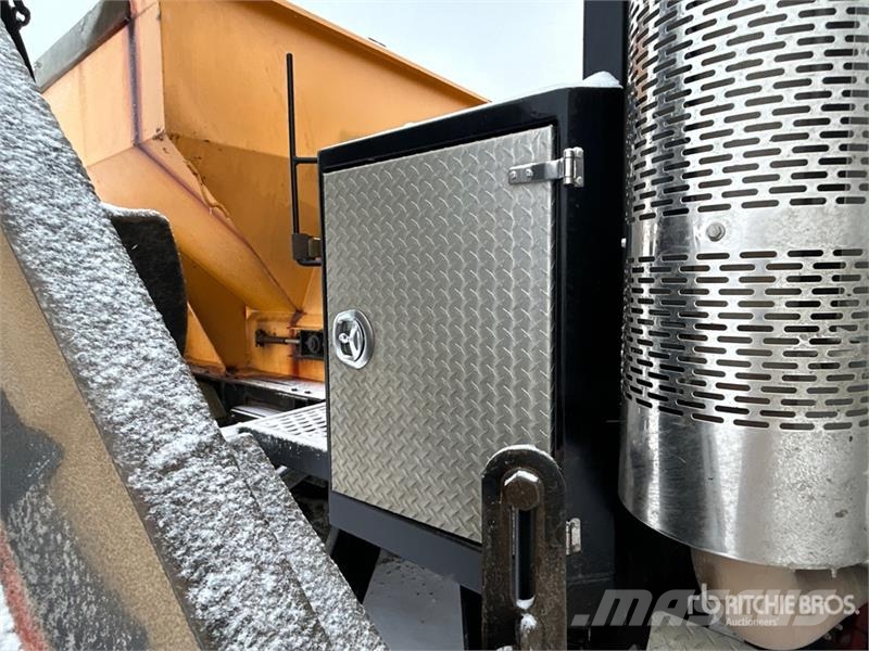 Western Star W4900 6x4 Snow Plow Truck Pilsētas atkritumvedēji