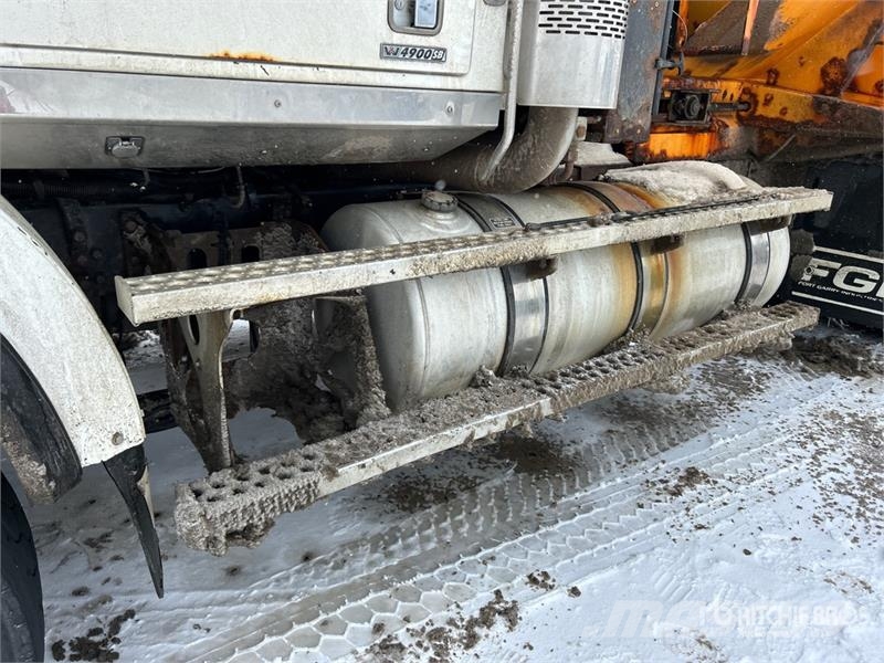 Western Star W4900 6x4 Snow Plow Truck Municipal / general purpose vehicles
