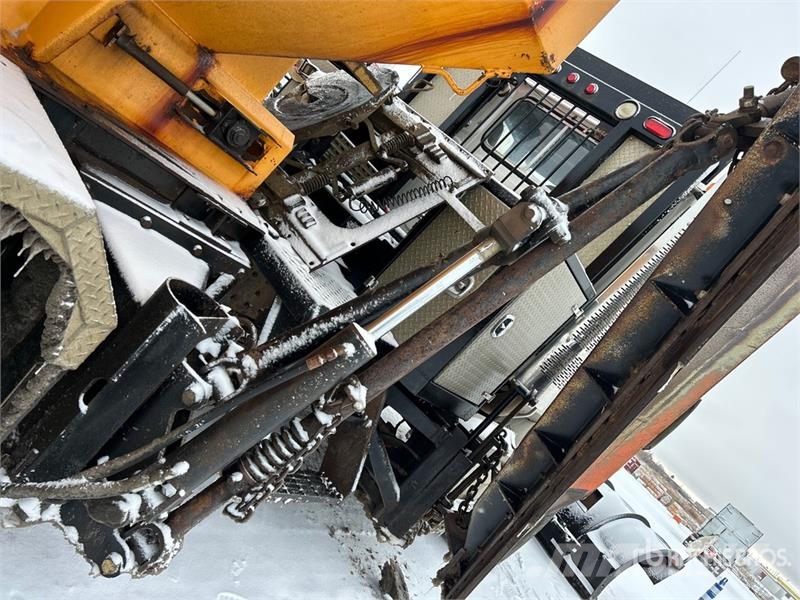 Western Star W4900 6x4 Snow Plow Truck Pilsētas atkritumvedēji