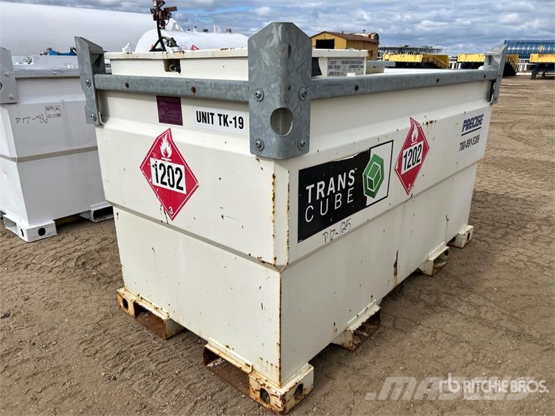 Western Trans Cube Kraftstoff- und Zusatzstoffbehälter
