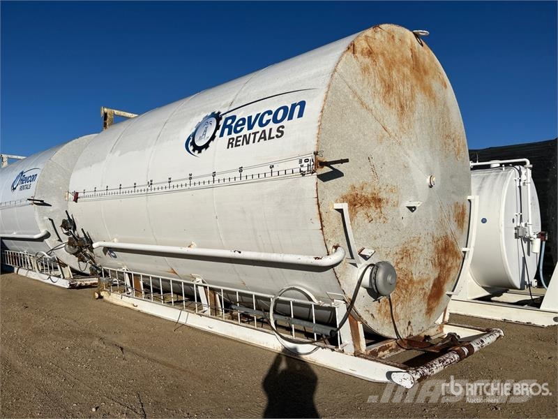 Westfab 400 bbl Skid Mounted Steel Tank Degvielas un piedevu tvertnes