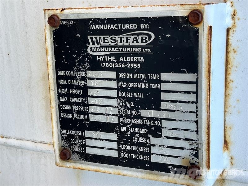Westfab 400 bbl Skid Mounted Steel Tank Degvielas un piedevu tvertnes