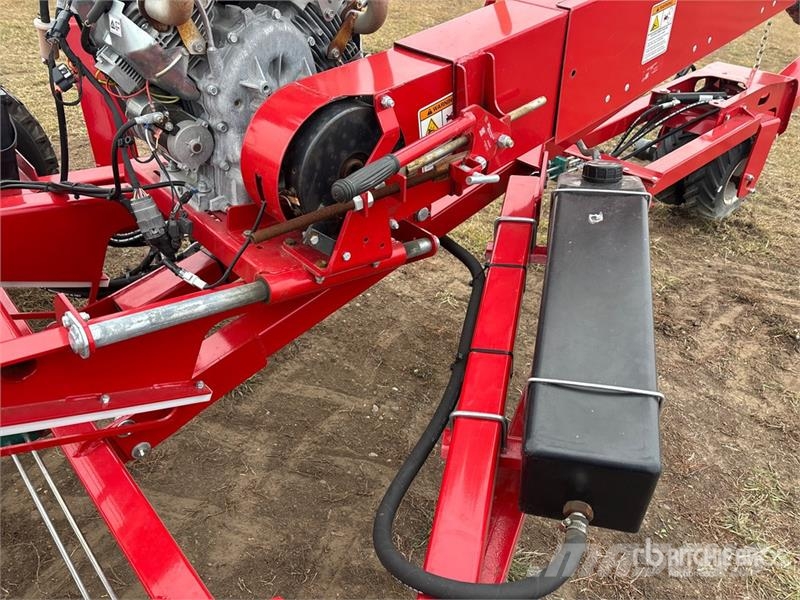 Westfield 10 in x 51 ft Grain Auger (Unused) Szállító berendezések