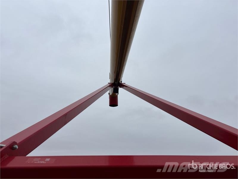 Westfield 10 in x 51 ft Grain Auger (Unused) Viljan kuljettimet