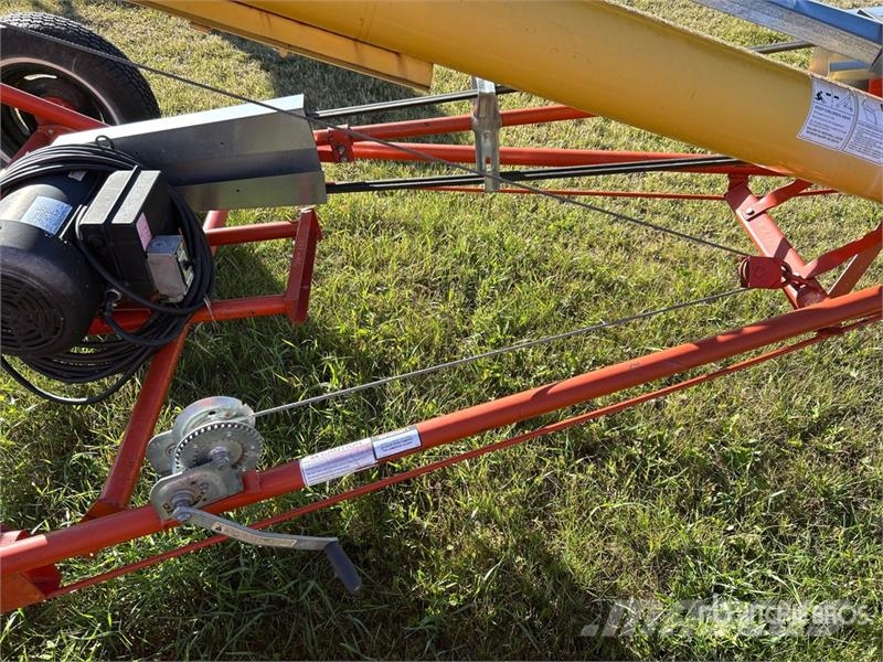 Westfield J208-31 8 in x 31 ft Grain Auger Attrezzature di trasporto