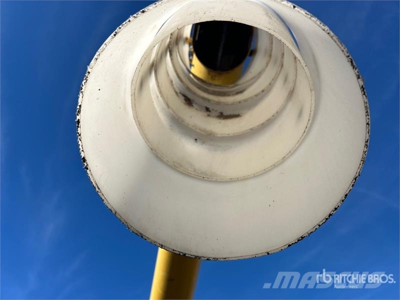 Westfield J208-31 8 in x 31 ft Grain Auger Attrezzature di trasporto
