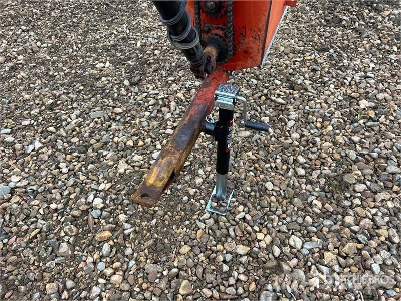 Westfield MK100-61 10 in x 61 ft Swing Grain Auger Förderbänder