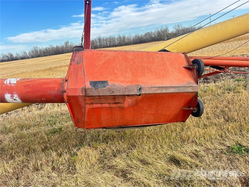 Westfield MK100-61 10 in x 61 ft Swing Grain Auger Транспортне обладнання