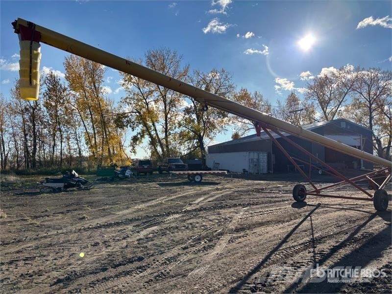 Westfield MK100-61 10 in x 61 ft Swing Grain Auger Transportna oprema